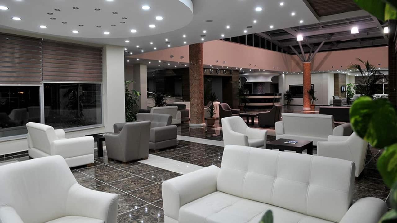 Obam Termal Resort Hotel Ve Spa Sindirgi Exterior foto